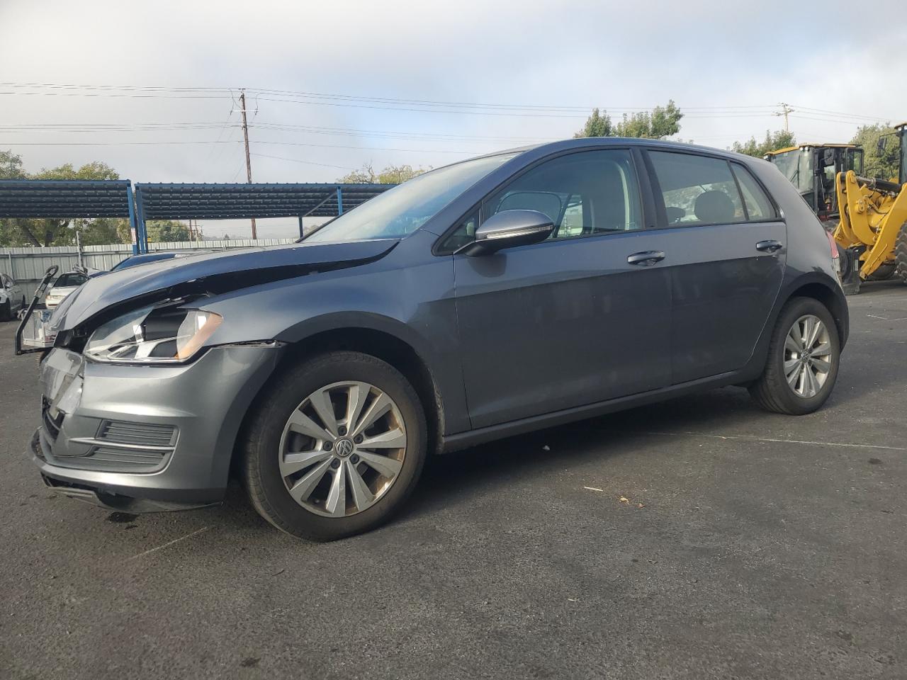 VOLKSWAGEN GOLF TDI 2015