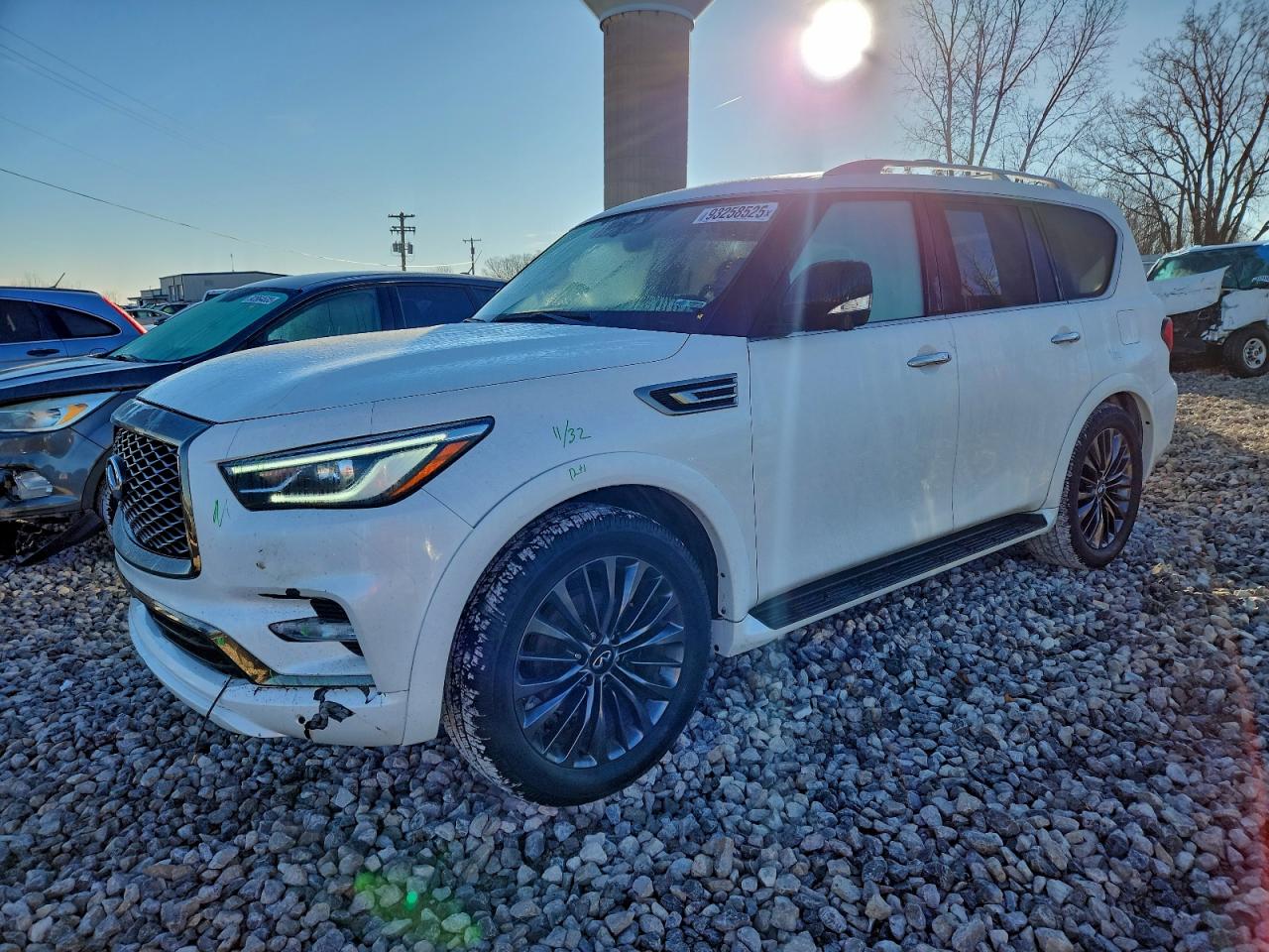 INFINITI QX80 LUXE 2021