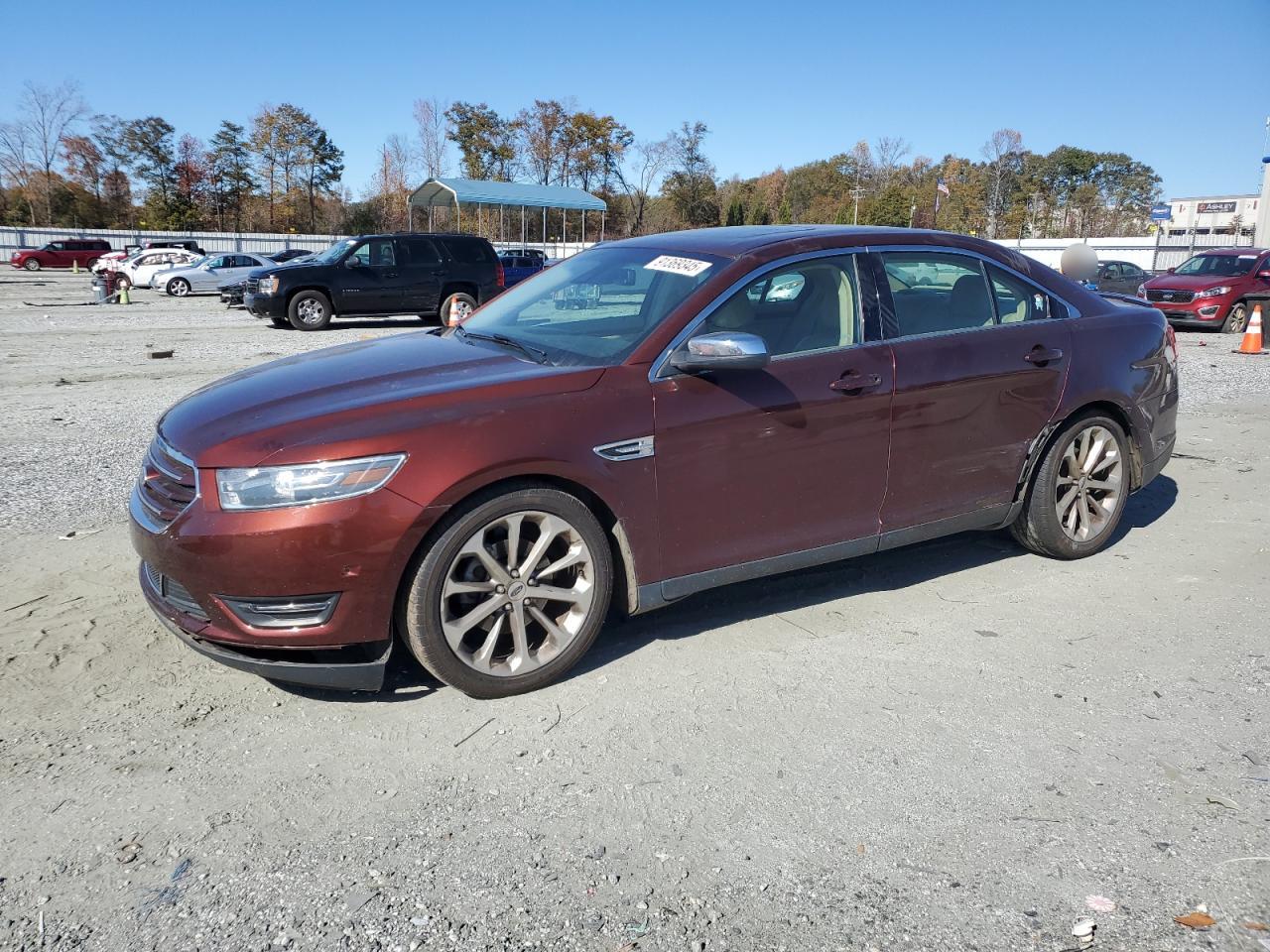 FORD TAURUS LIM 2015
