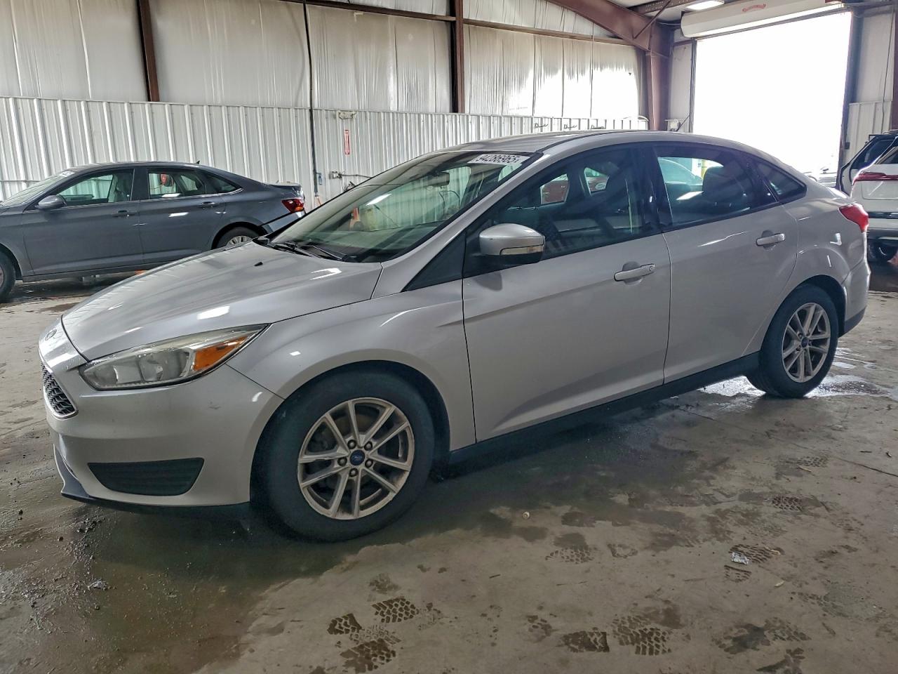 FORD FOCUS SE 2017