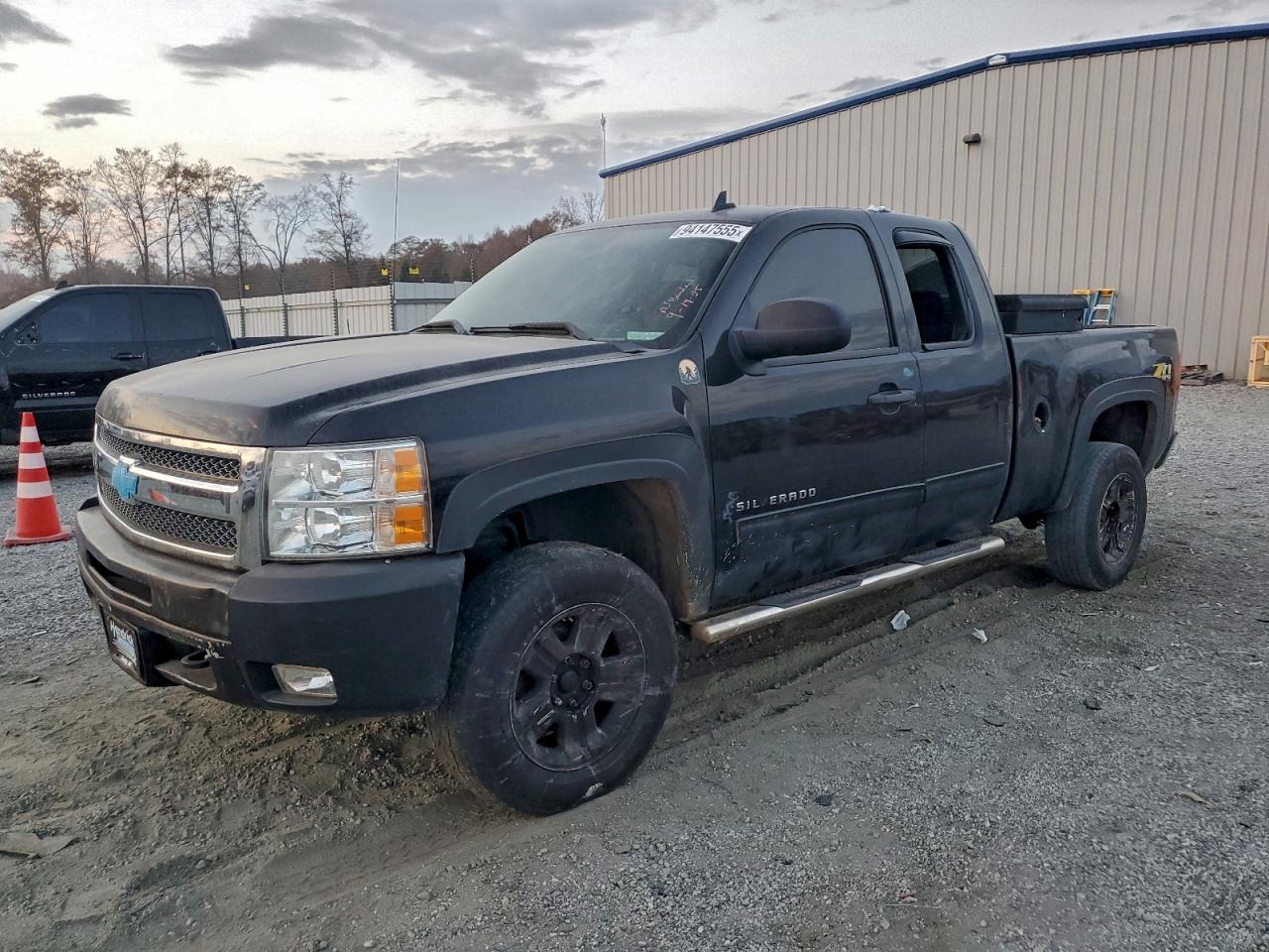 CHEVROLET SILVERADO 2012