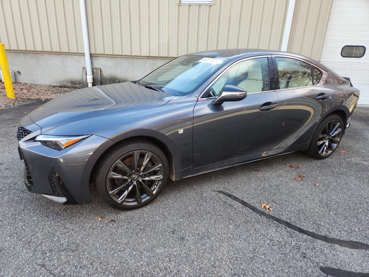 LEXUS IS 2024