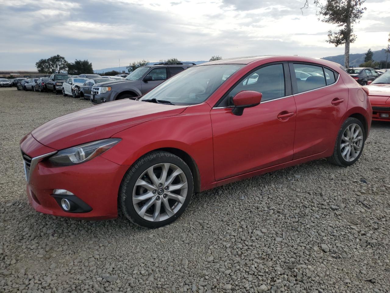 MAZDA 3 2016