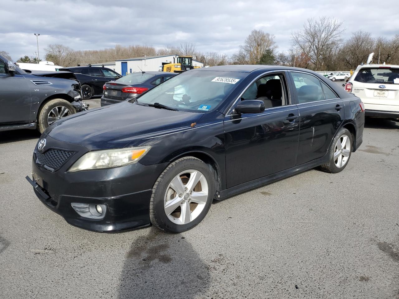 TOYOTA CAMRY BASE 2011