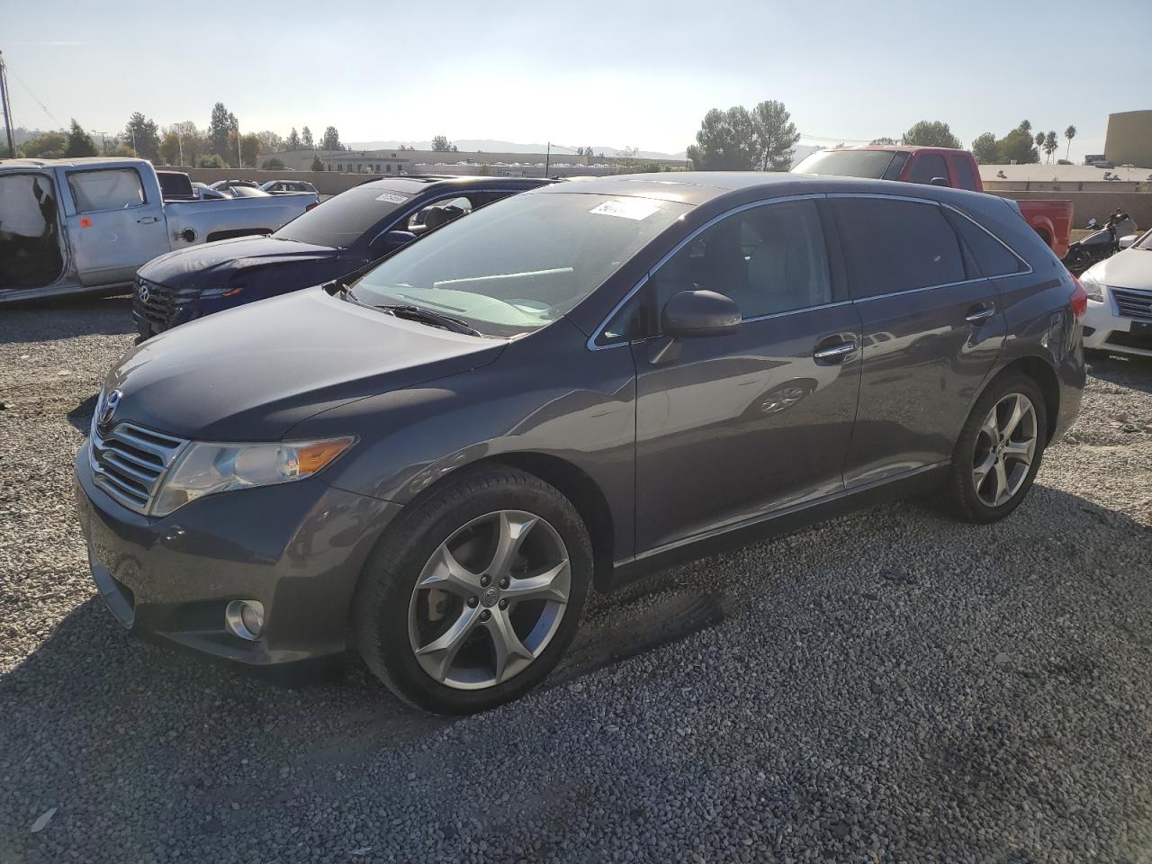 TOYOTA VENZA LE 2012