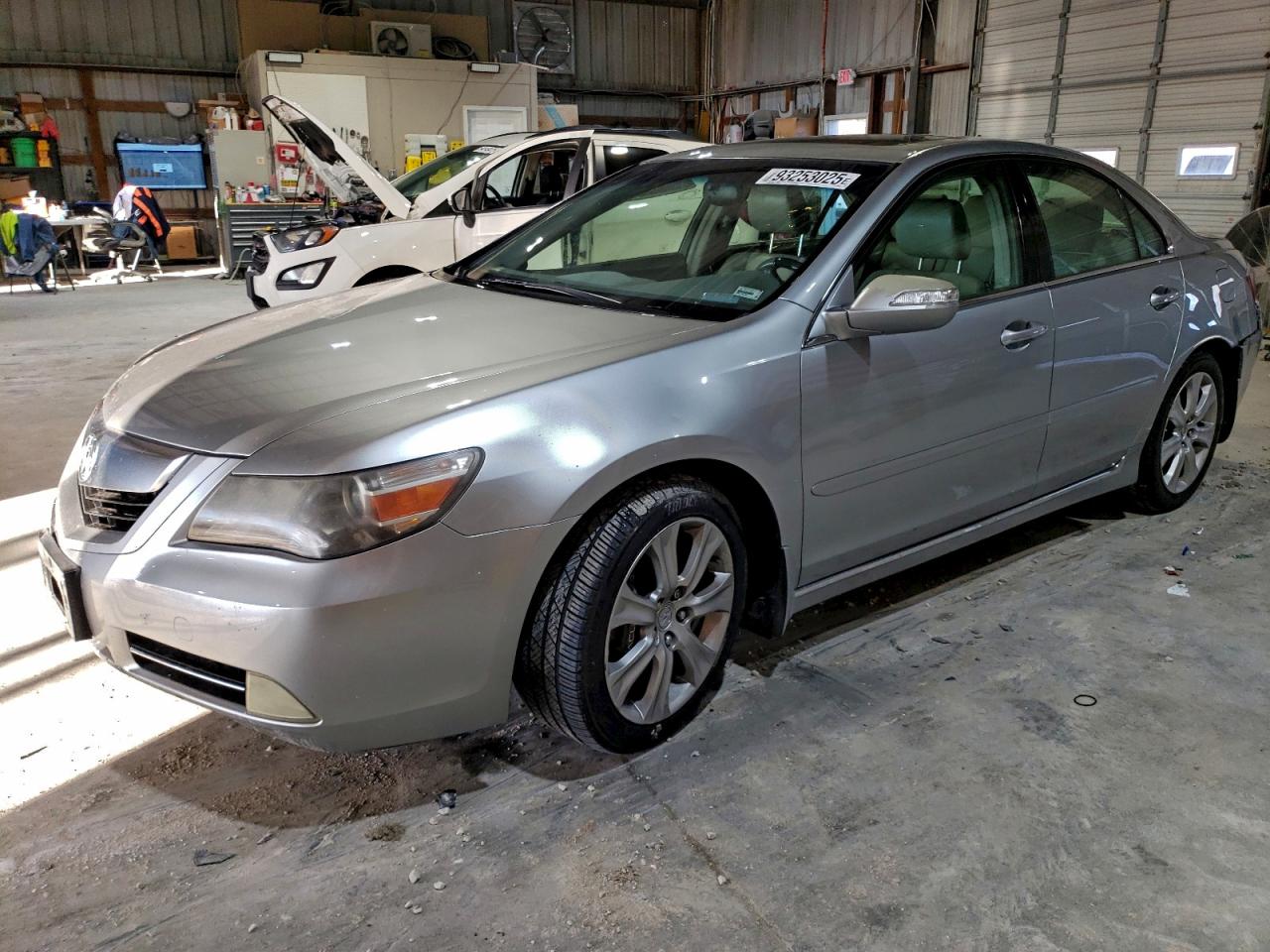 ACURA RL 2010