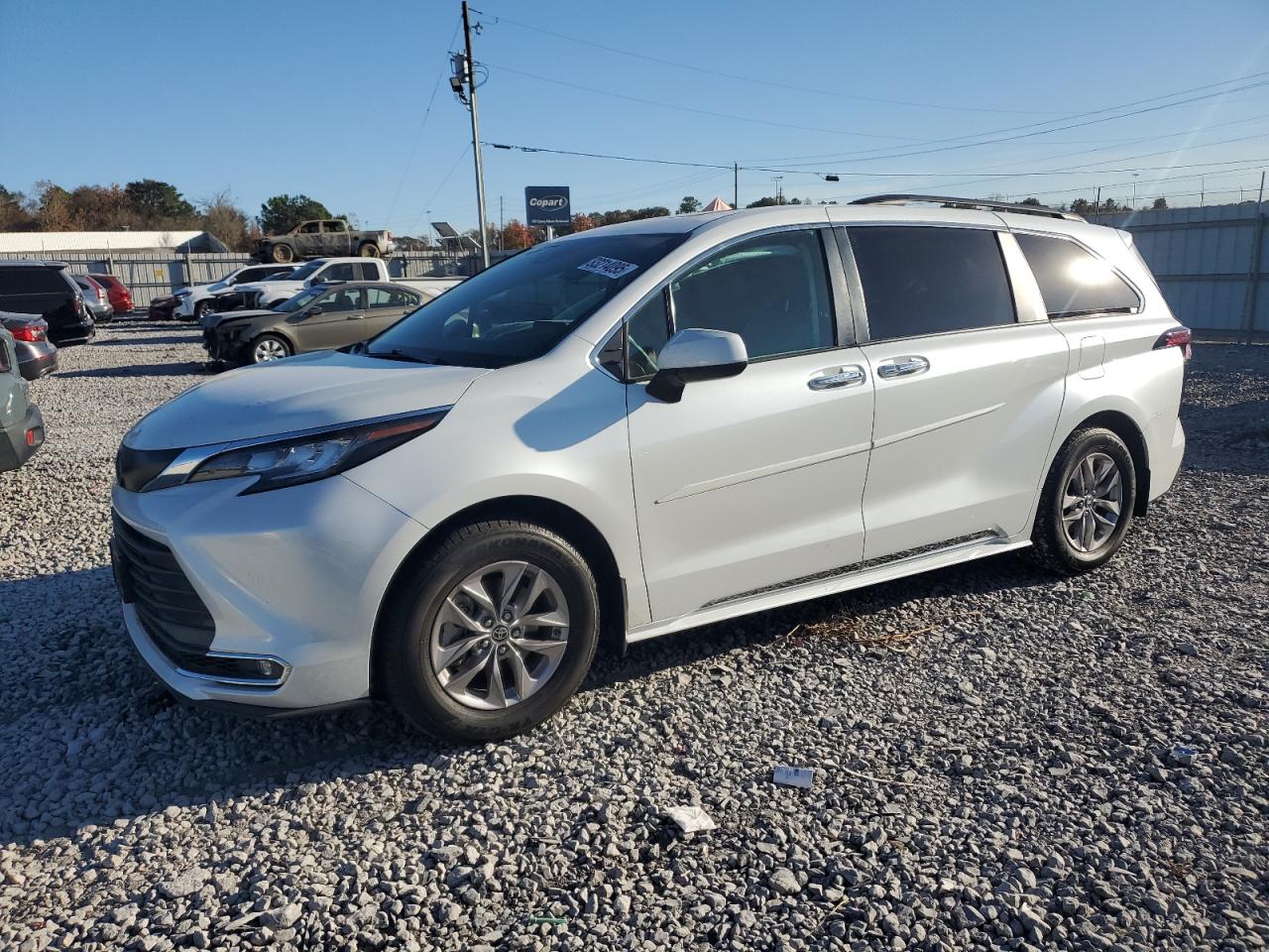 TOYOTA SIENNA 2022