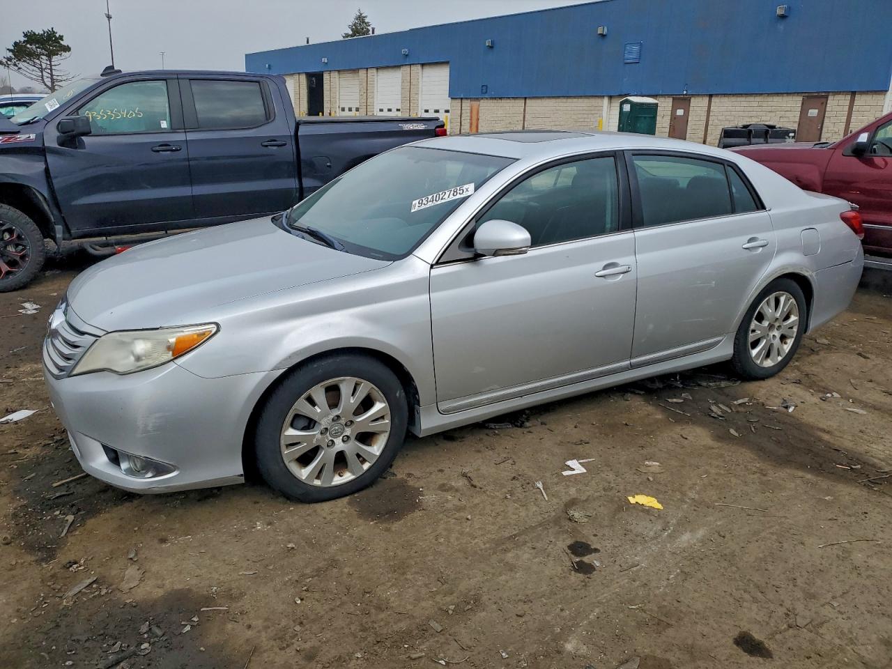 TOYOTA AVALON BAS 2011