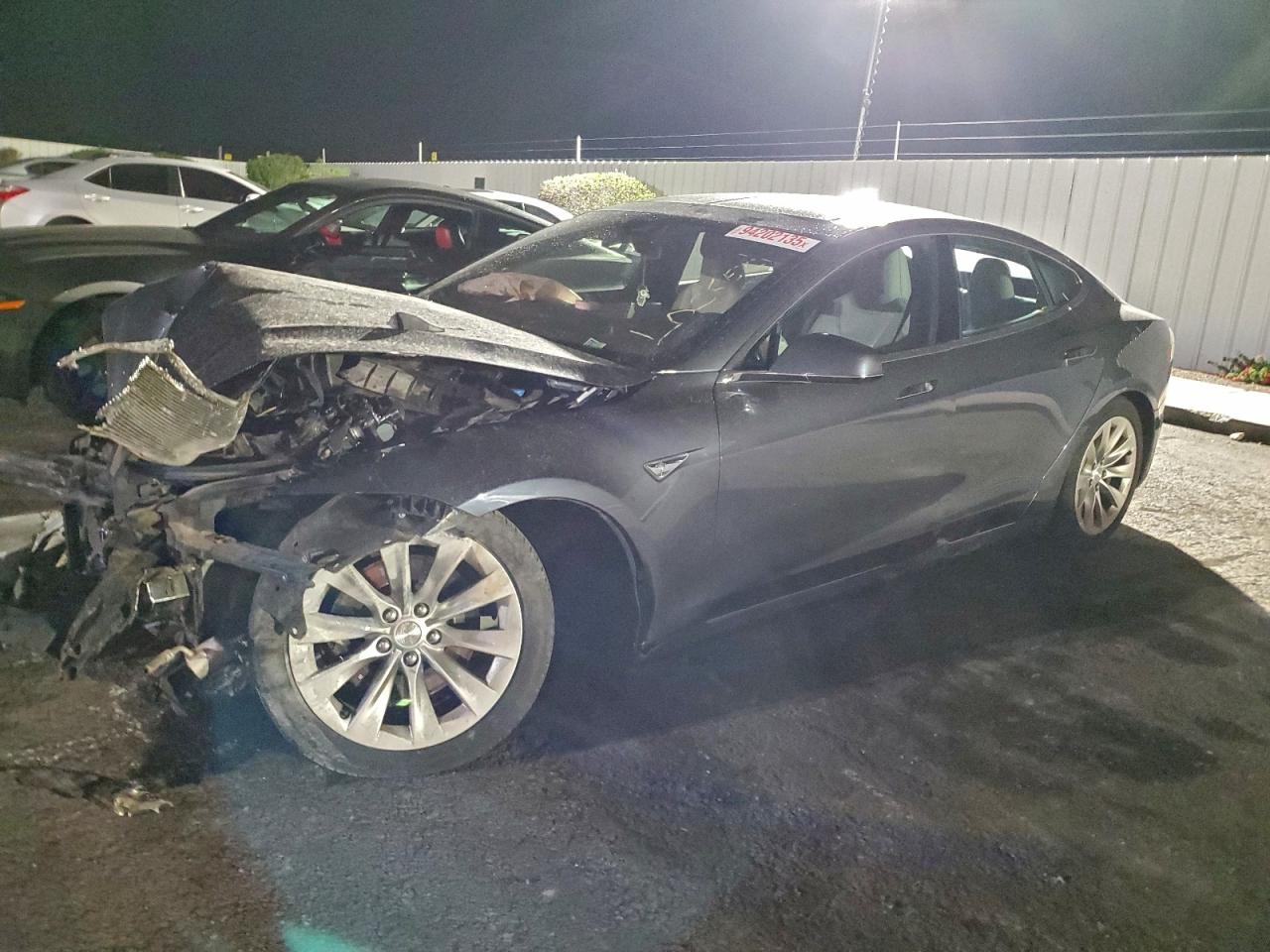 TESLA MODEL S 2016