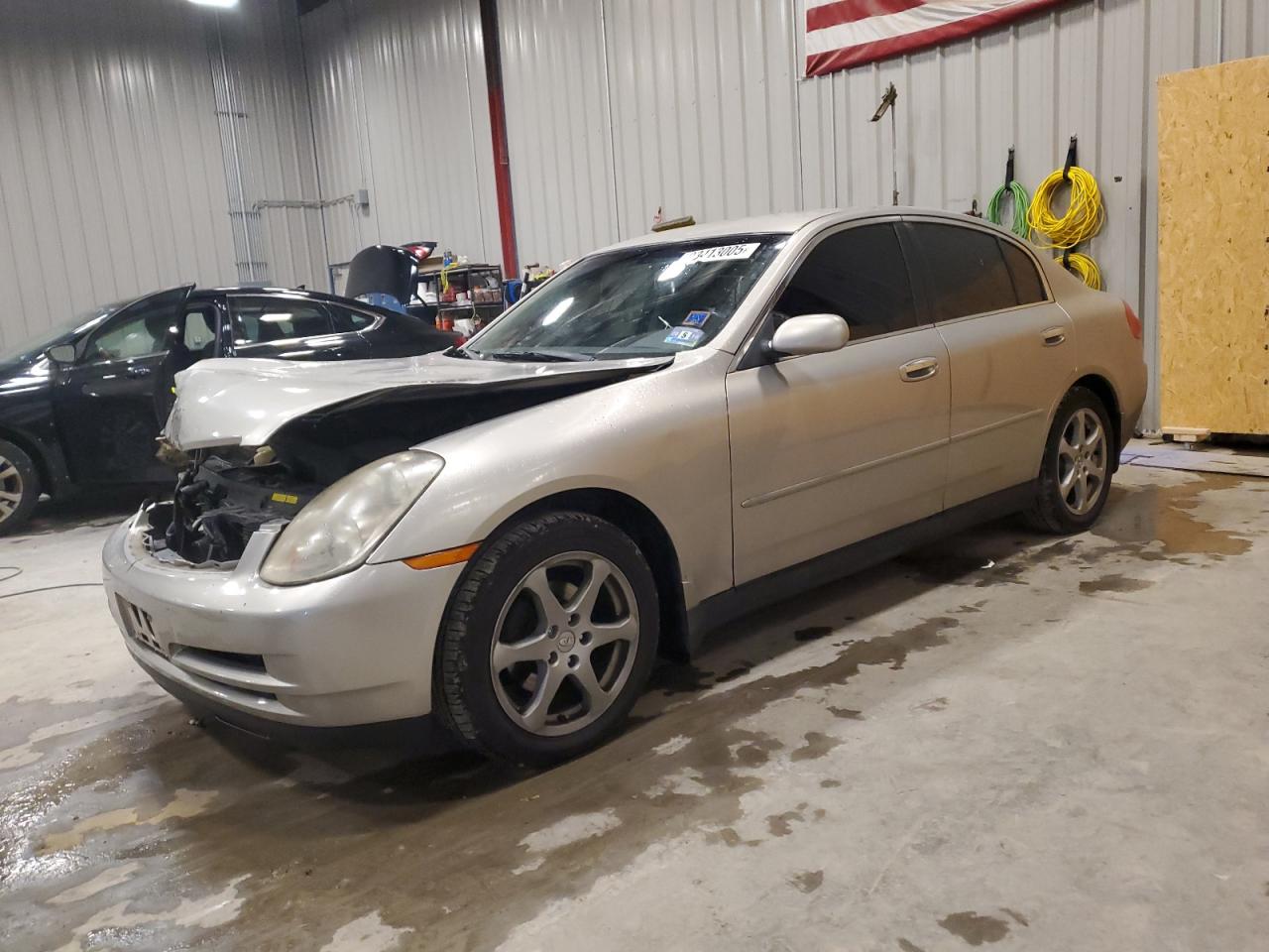 INFINITI G35 2004