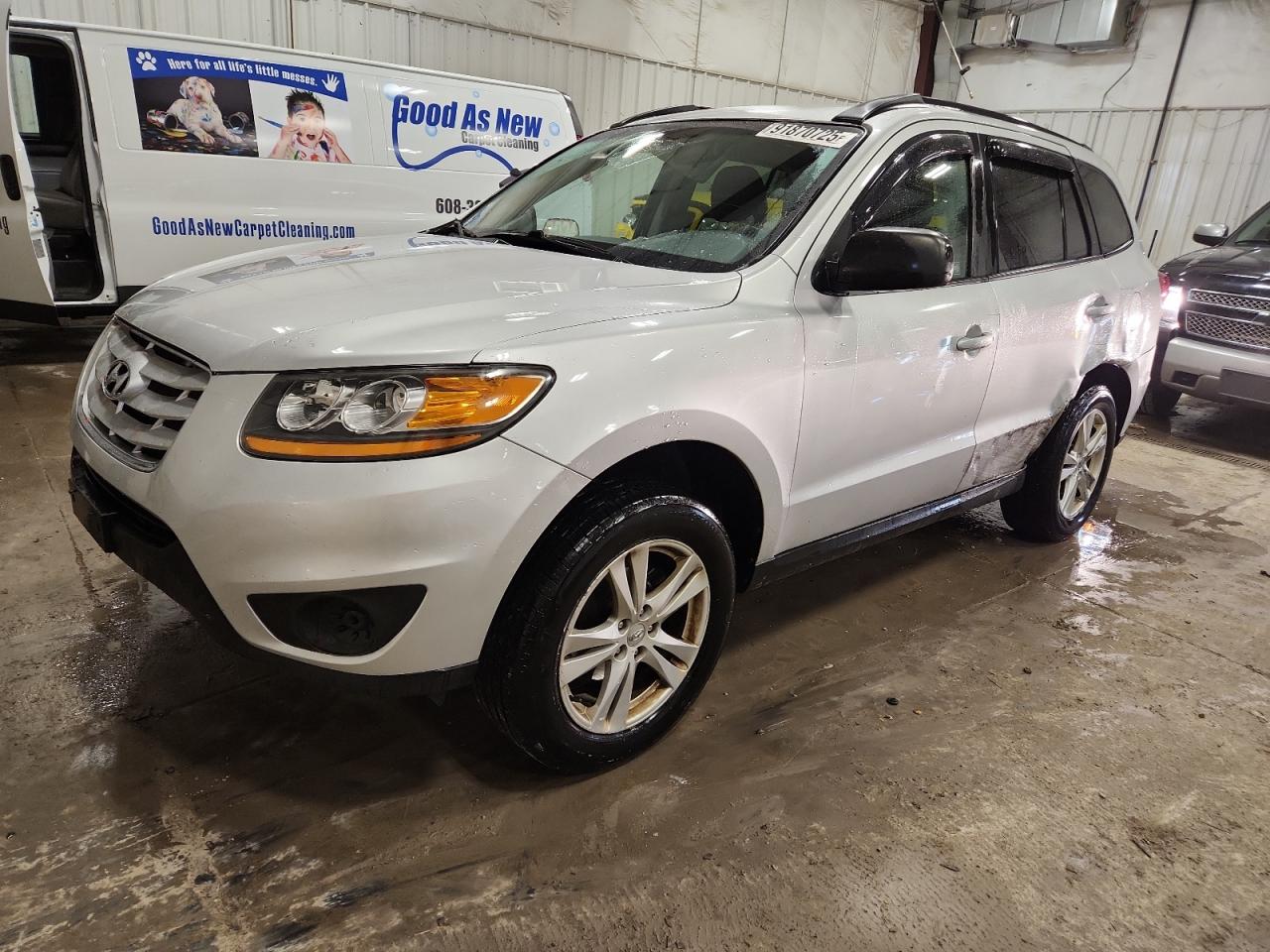 HYUNDAI SANTA FE G 2011