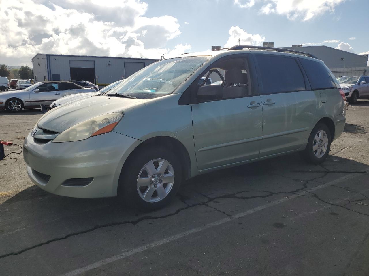 TOYOTA SIENNA 2006