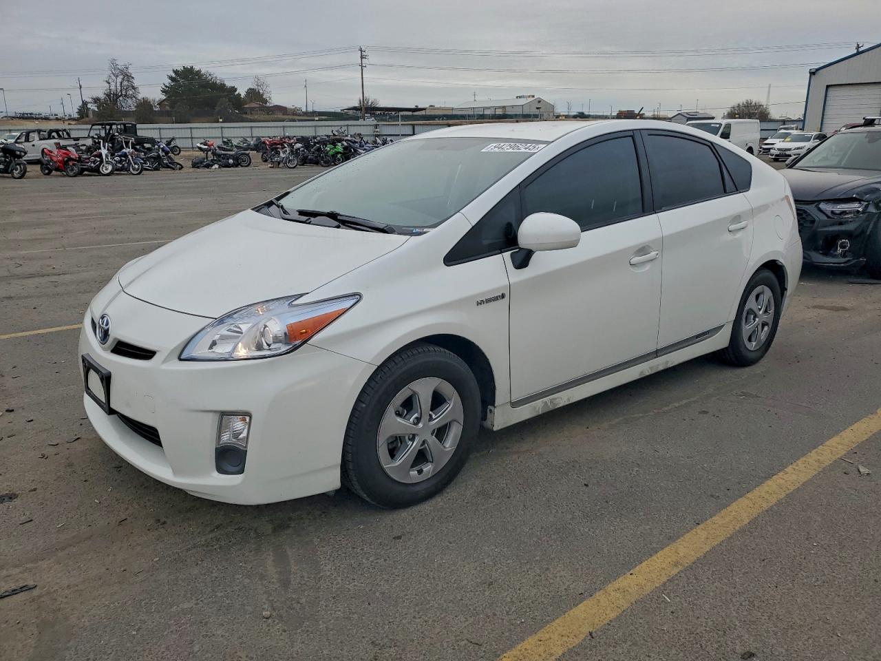 TOYOTA PRIUS 2011