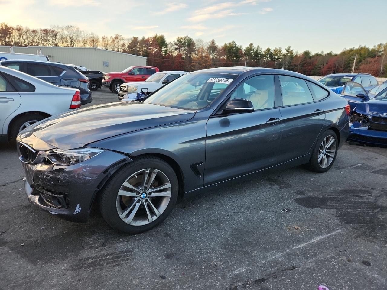 BMW 328 2015