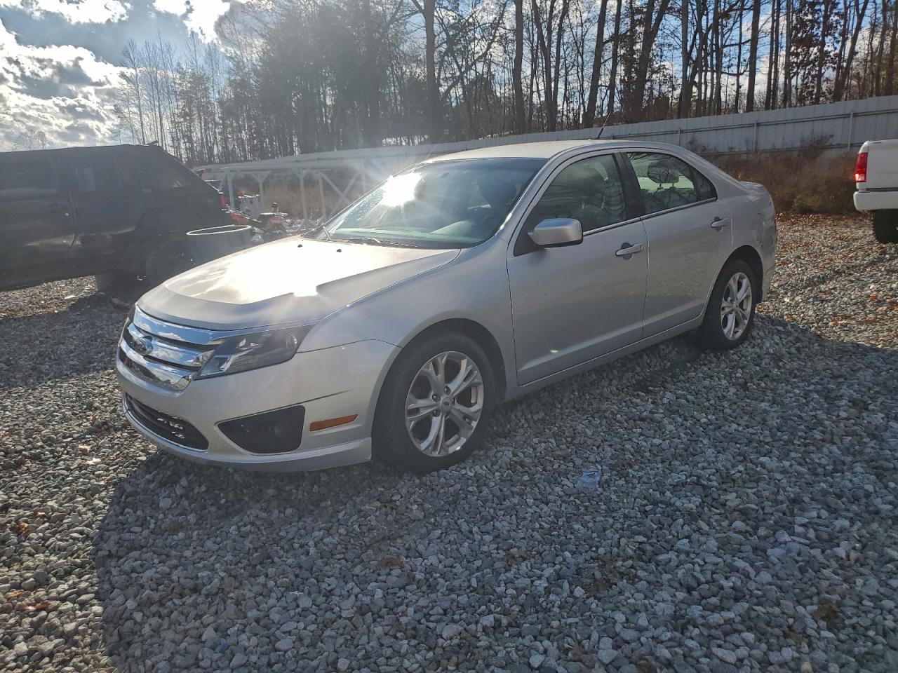 FORD FUSION SE 2012