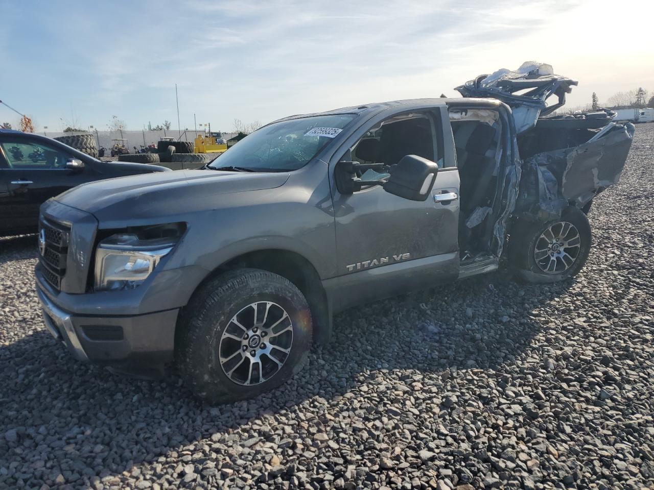 NISSAN TITAN SV 2020