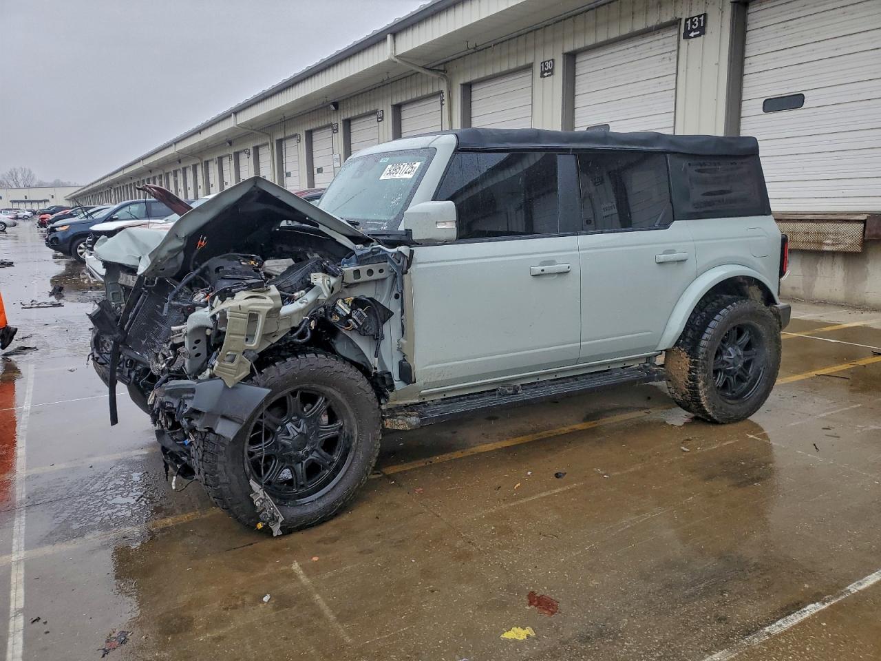 FORD BRONCO 2021