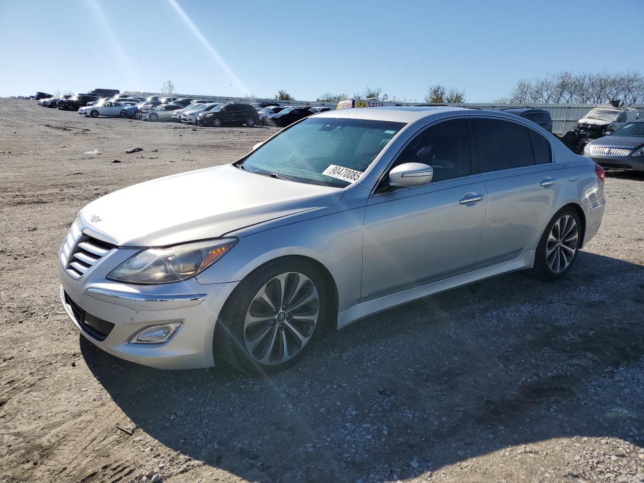 HYUNDAI GENESIS 5. 2012