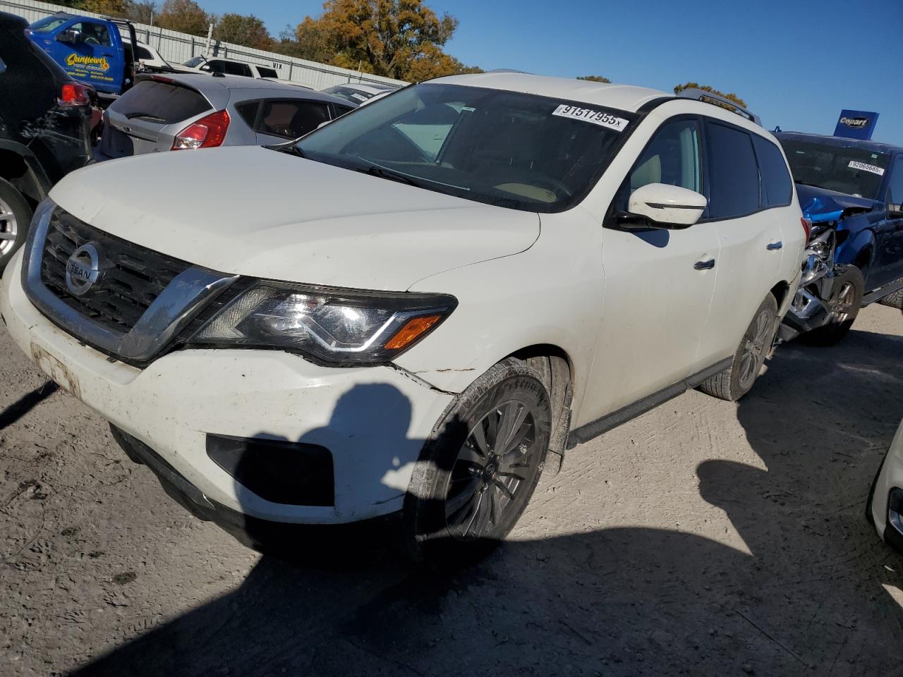 NISSAN PATHFINDER 2017