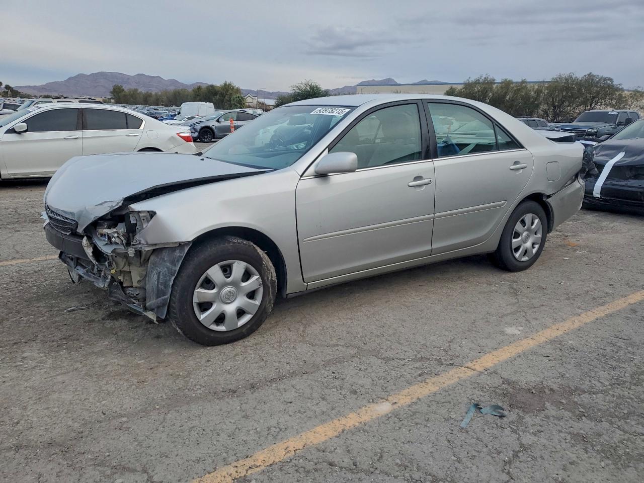 TOYOTA CAMRY LE 2004