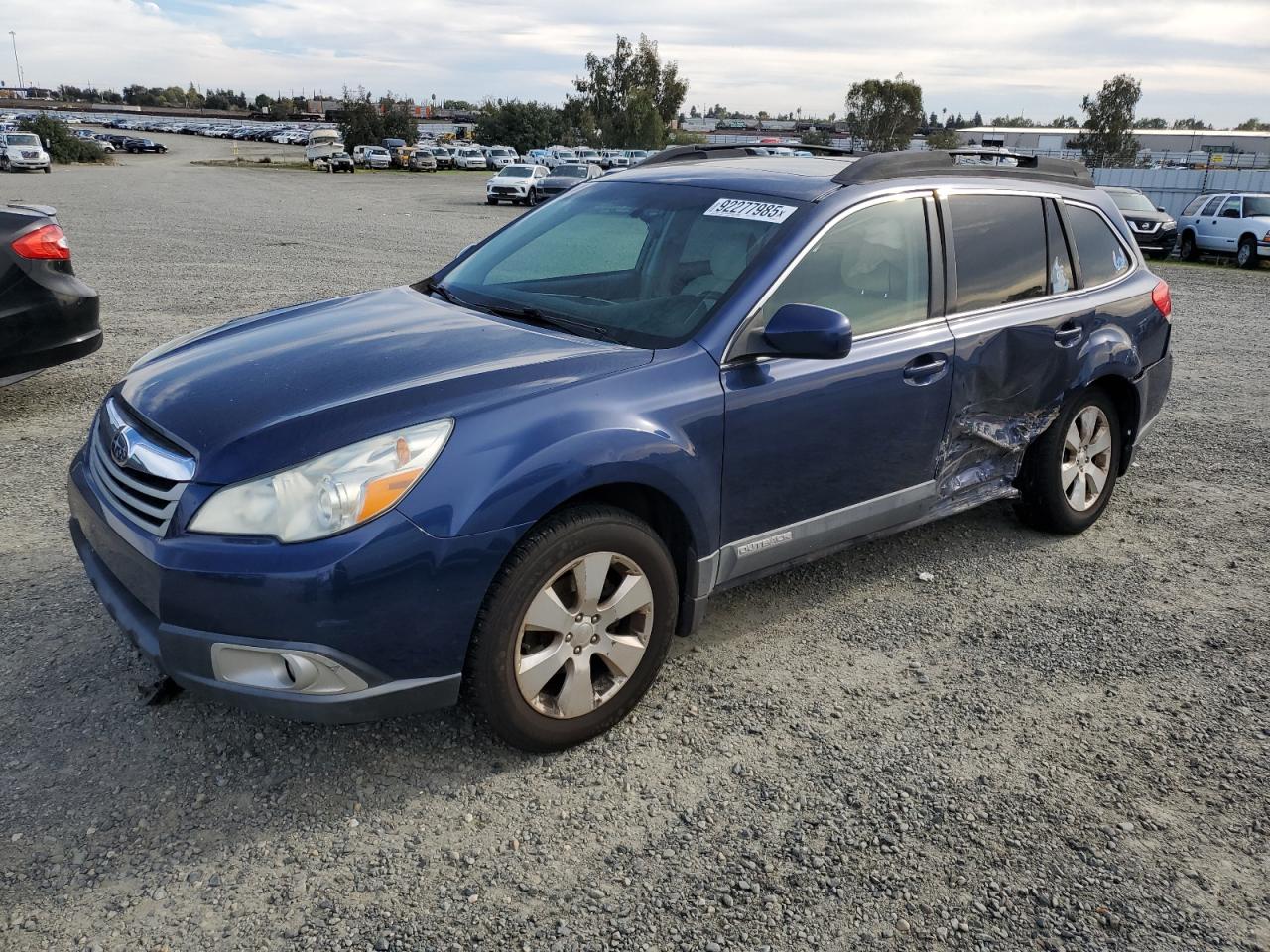SUBARU OUTBACK 2. 2010