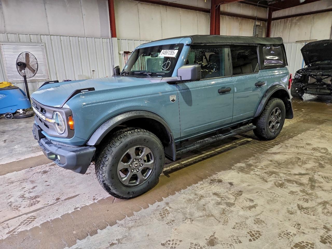 FORD BRONCO BAS 2022
