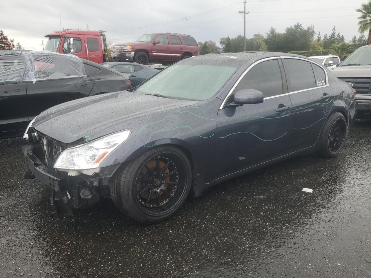 INFINITI G35 2008
