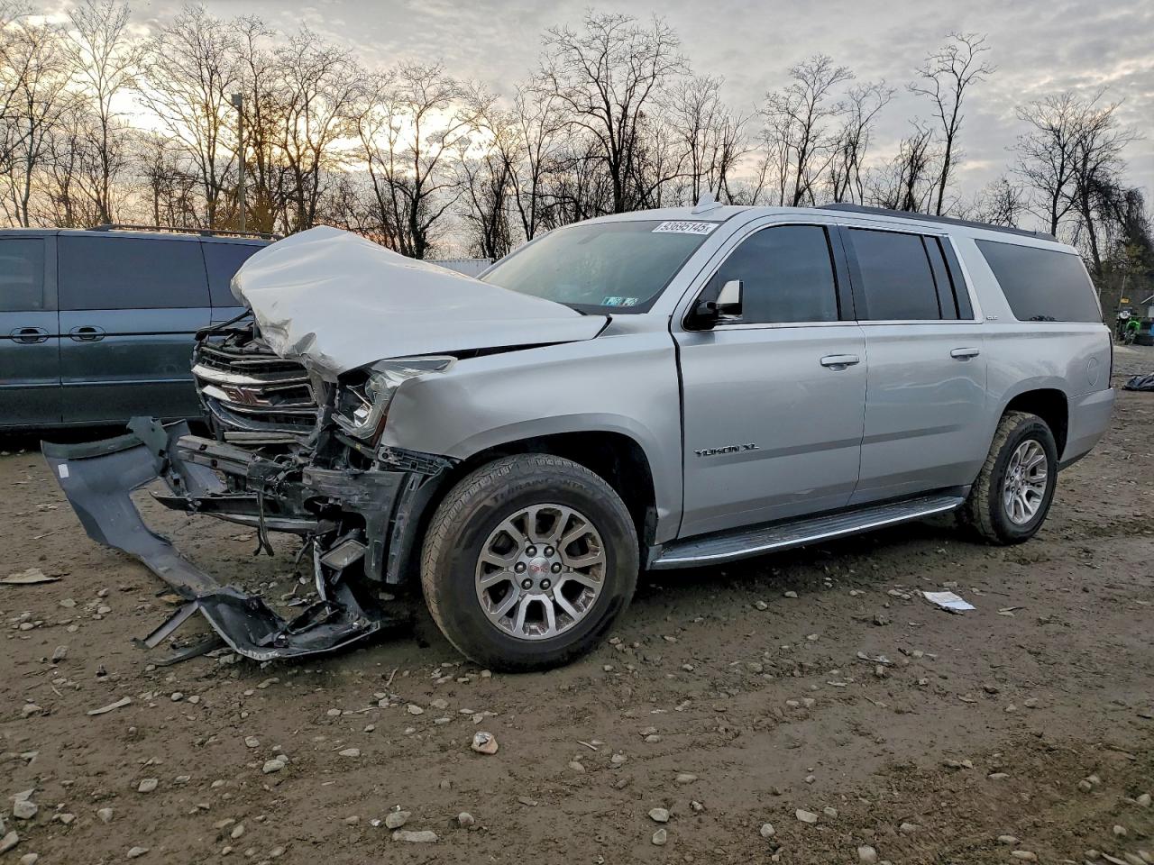 GMC YUKON XL C 2016