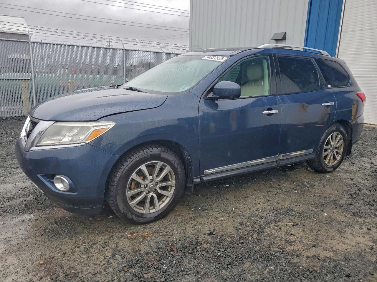 NISSAN PATHFINDER 2015