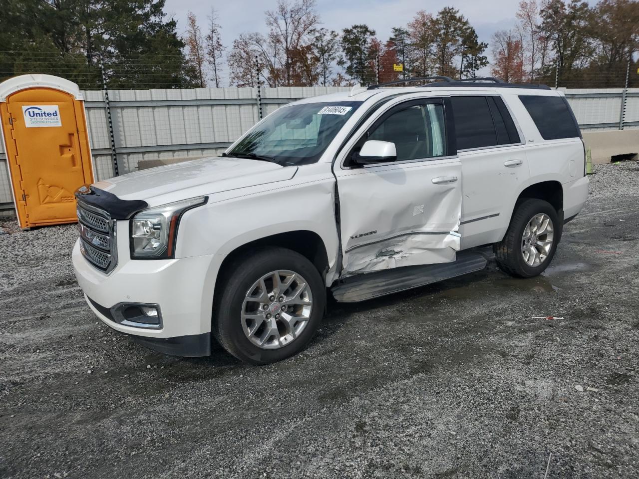 GMC YUKON SLT 2017