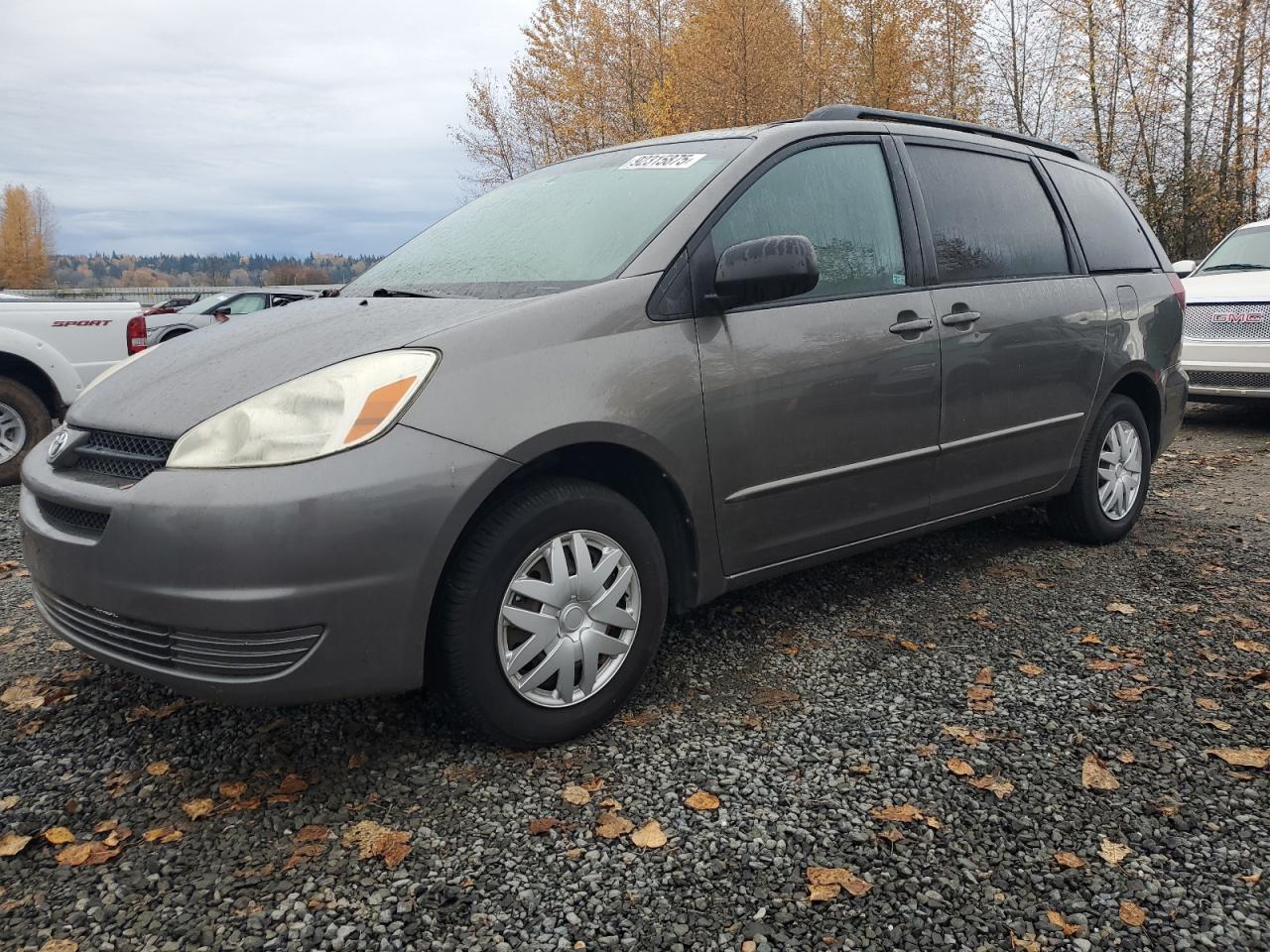 TOYOTA SIENNA CE 2004