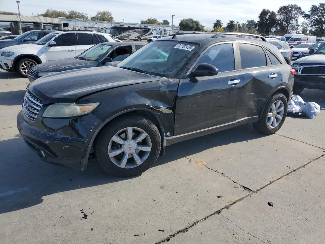 INFINITI FX35 2005