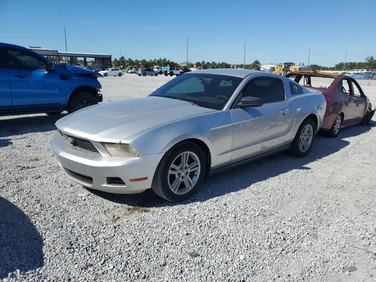 FORD MUSTANG 2012