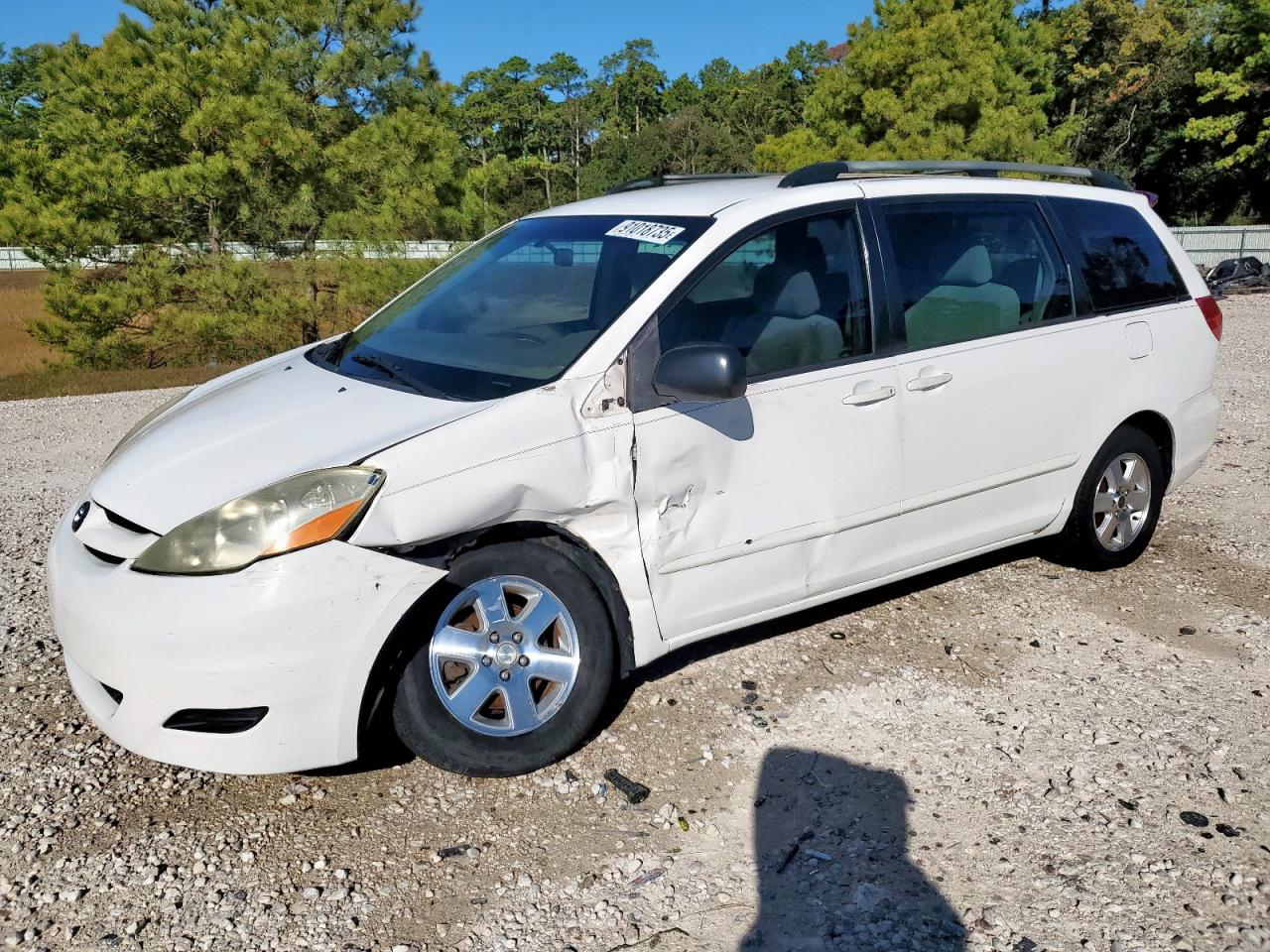 TOYOTA SIENNA CE 2006