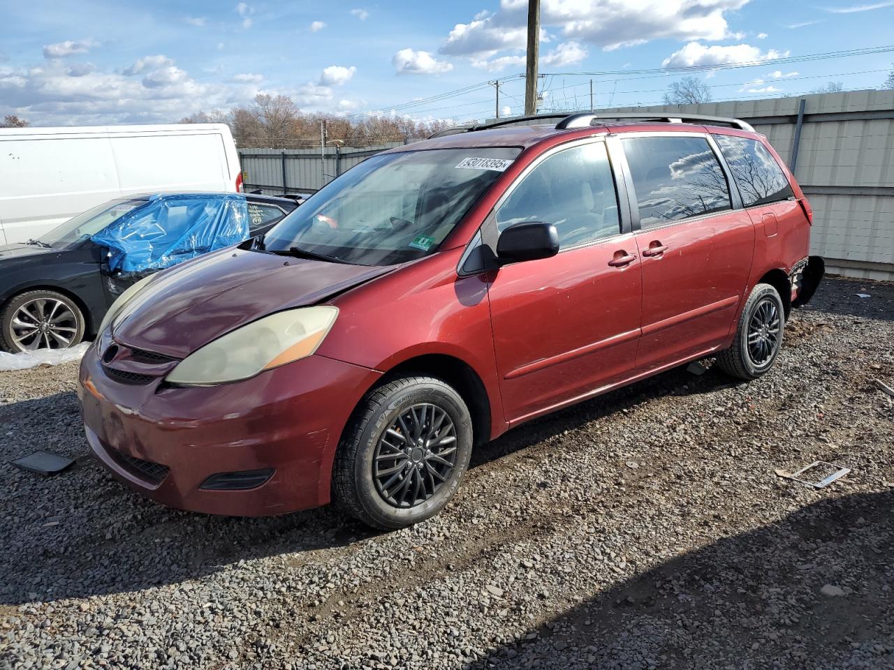 TOYOTA SIENNA CE 2006