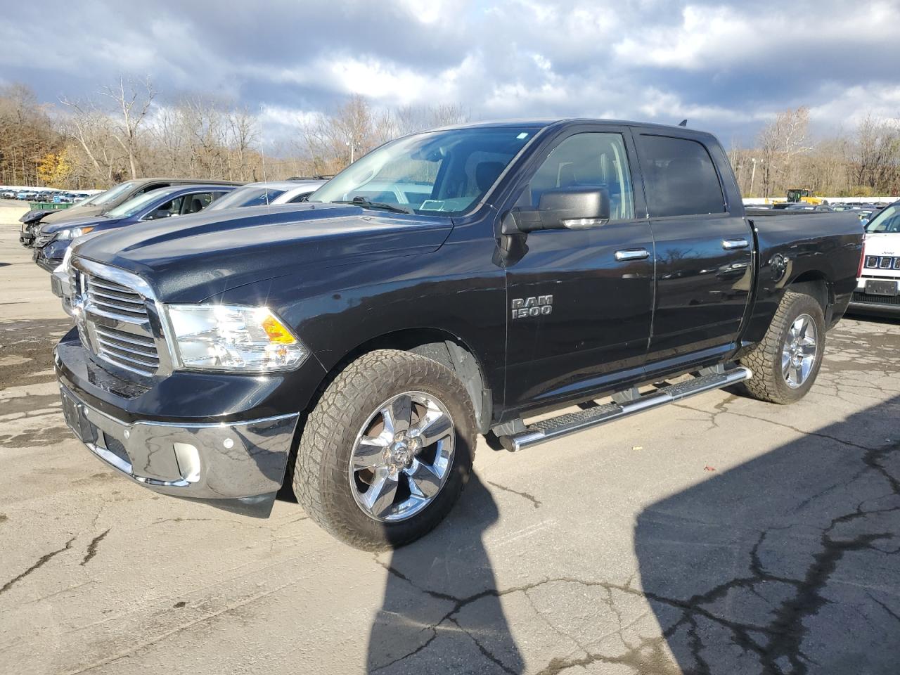 RAM 1500 SLT 2017