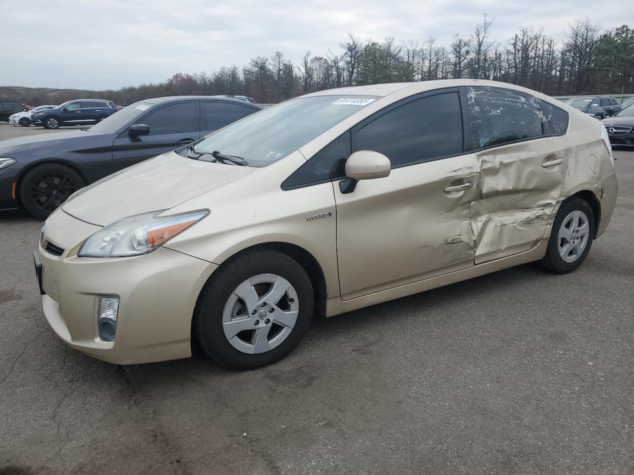 TOYOTA PRIUS 2011