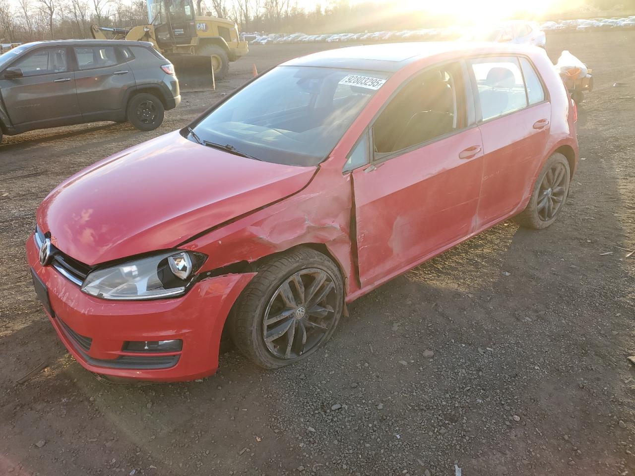 VOLKSWAGEN GOLF 2015