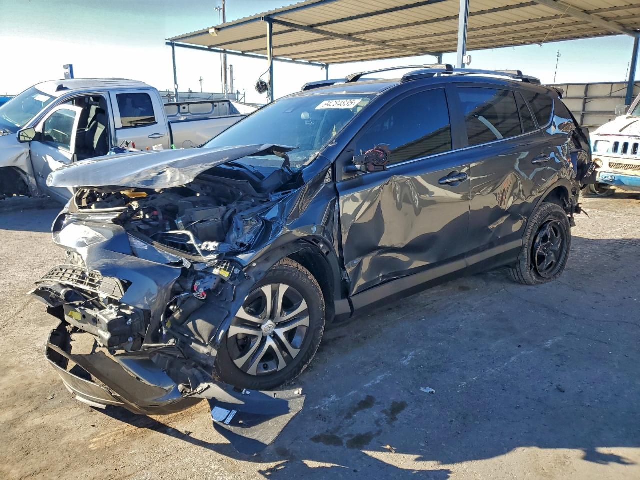 TOYOTA RAV4 LE 2018