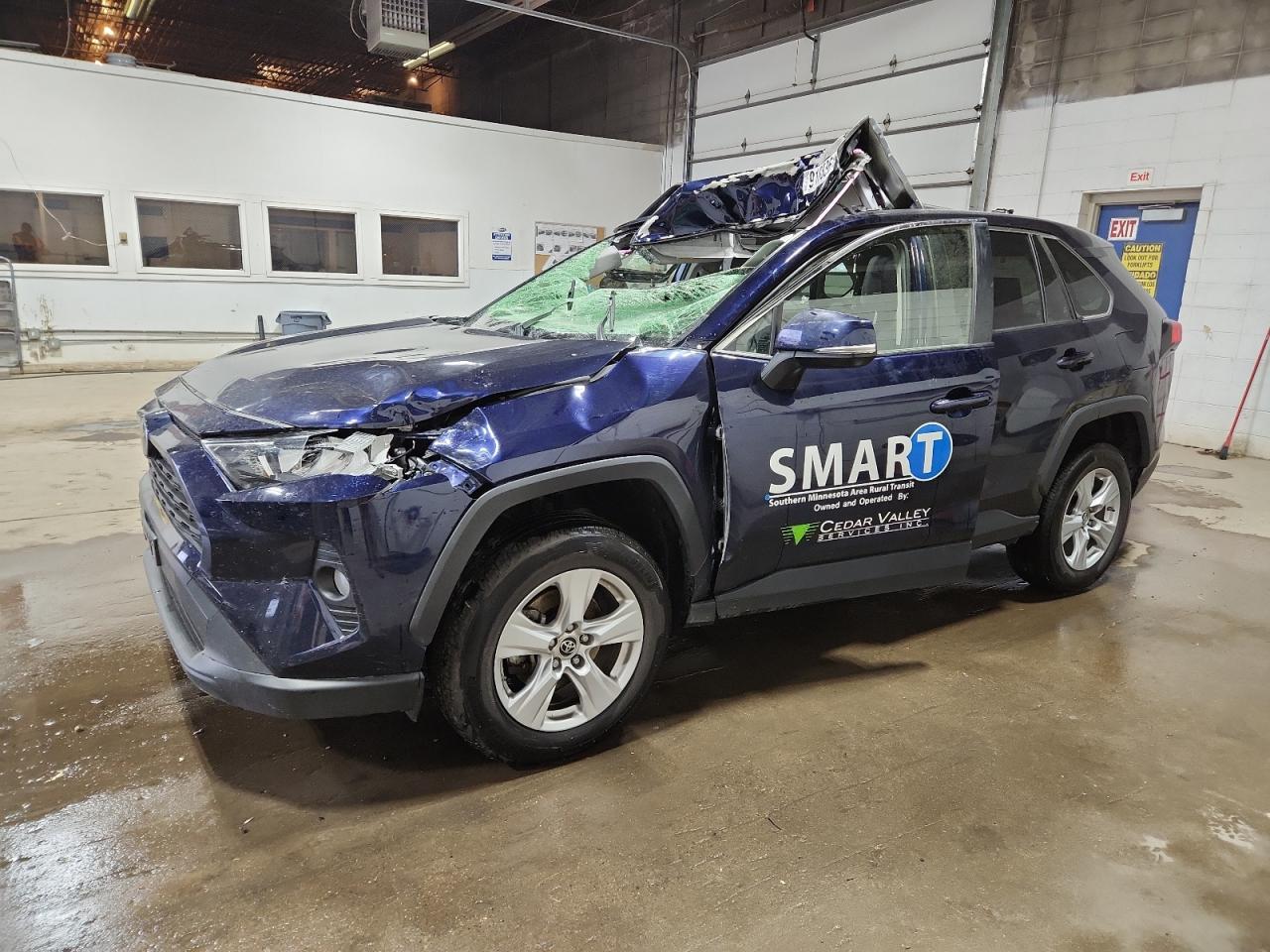 TOYOTA RAV4 XLE 2019