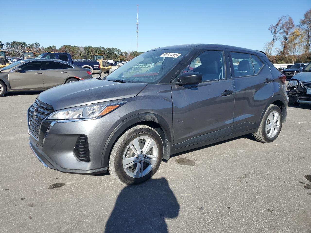 NISSAN KICKS S 2024