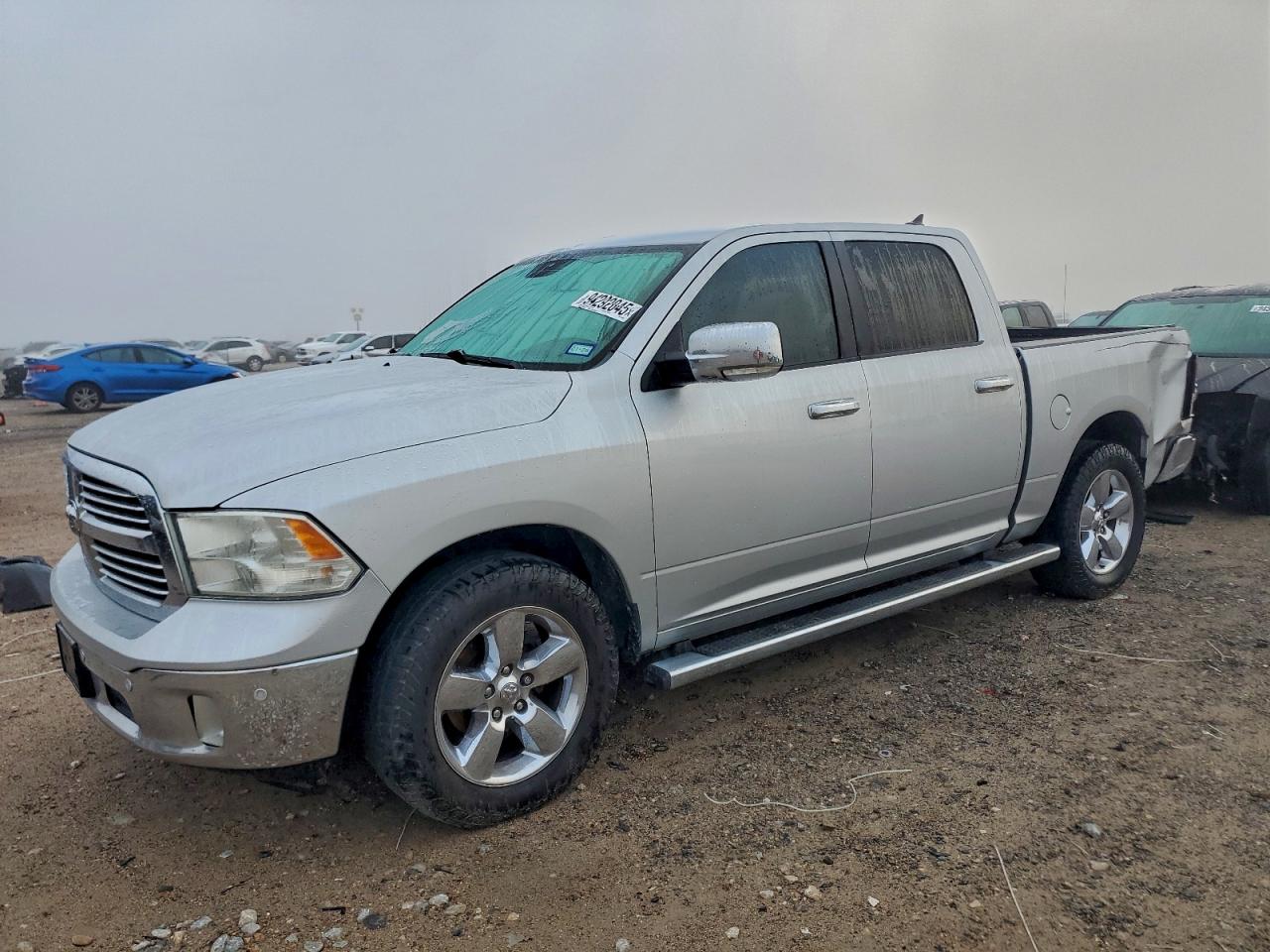 RAM 1500 SLT 2015