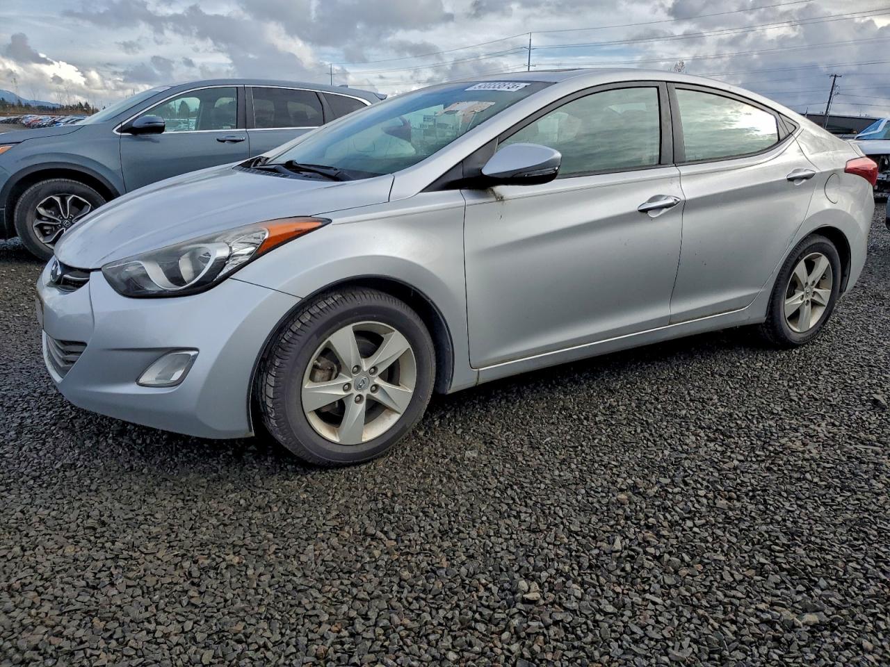 HYUNDAI ELANTRA 2013