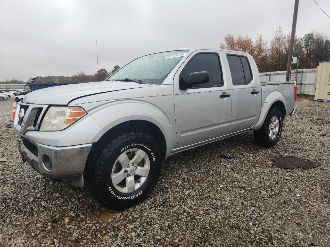 NISSAN FRONTIER C 2010