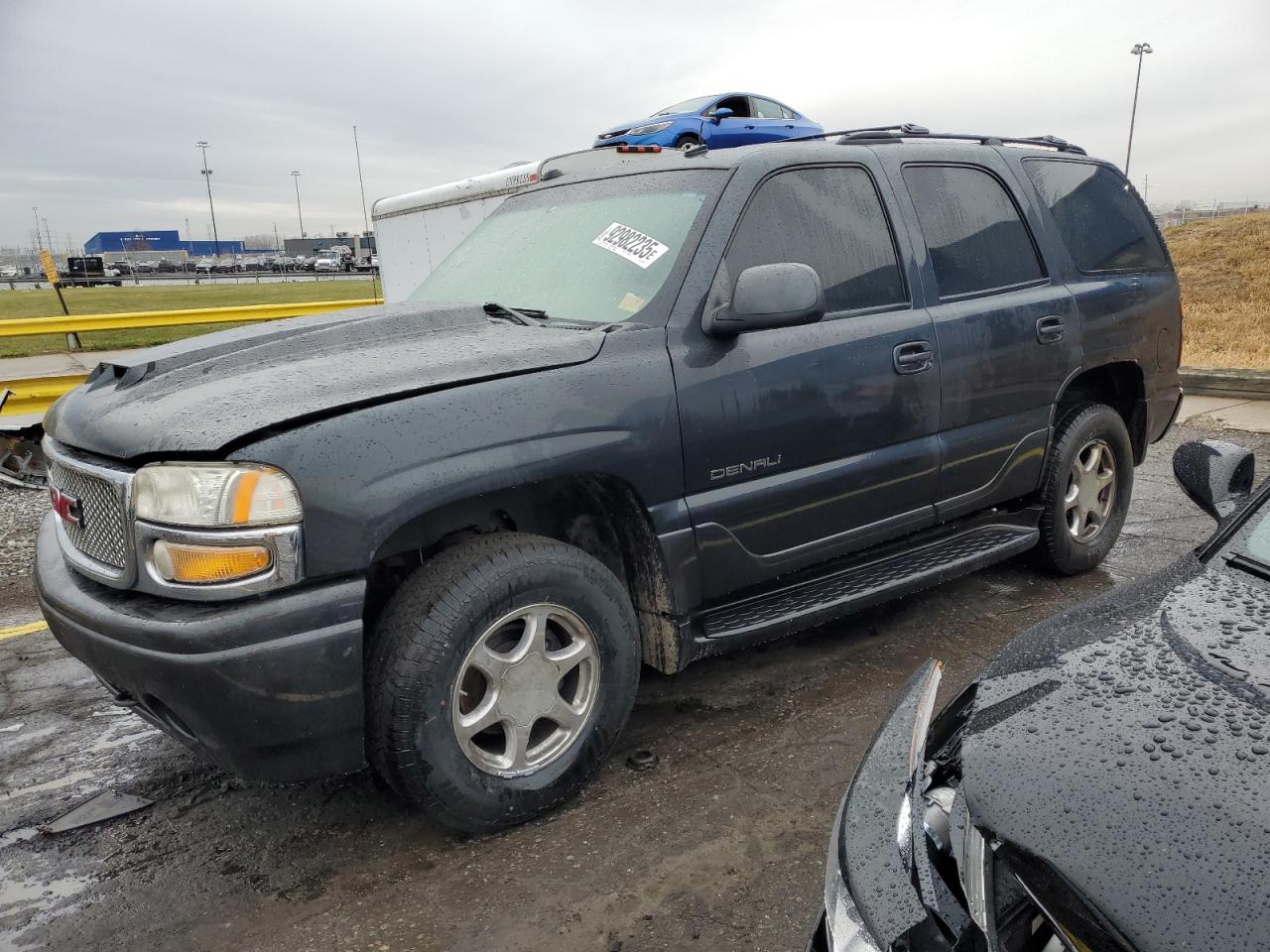 GMC YUKON DENA 2004