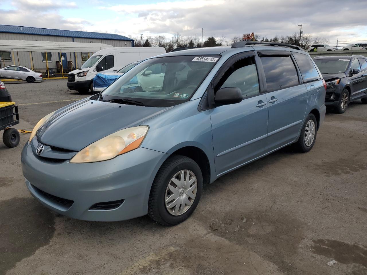 TOYOTA SIENNA CE 2006