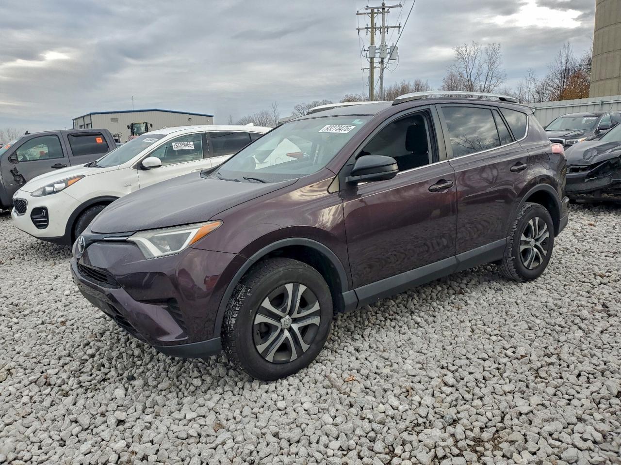 TOYOTA RAV4 LE 2016