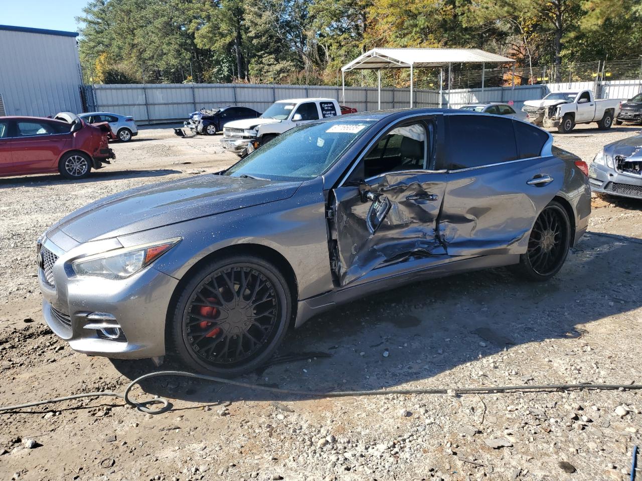 INFINITI Q50 2015
