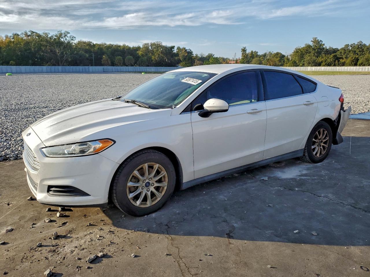 FORD FUSION S 2016