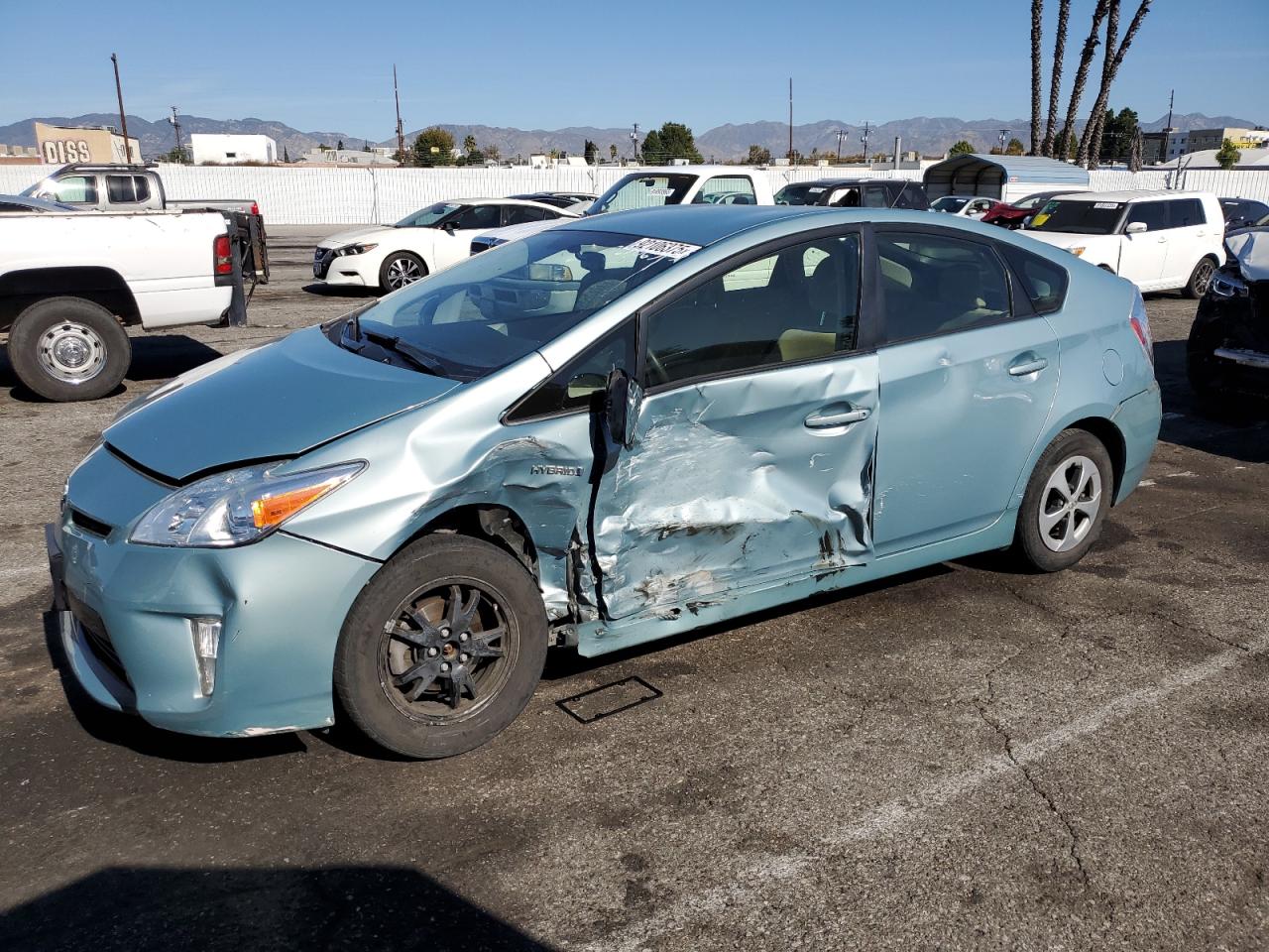 TOYOTA PRIUS 2013